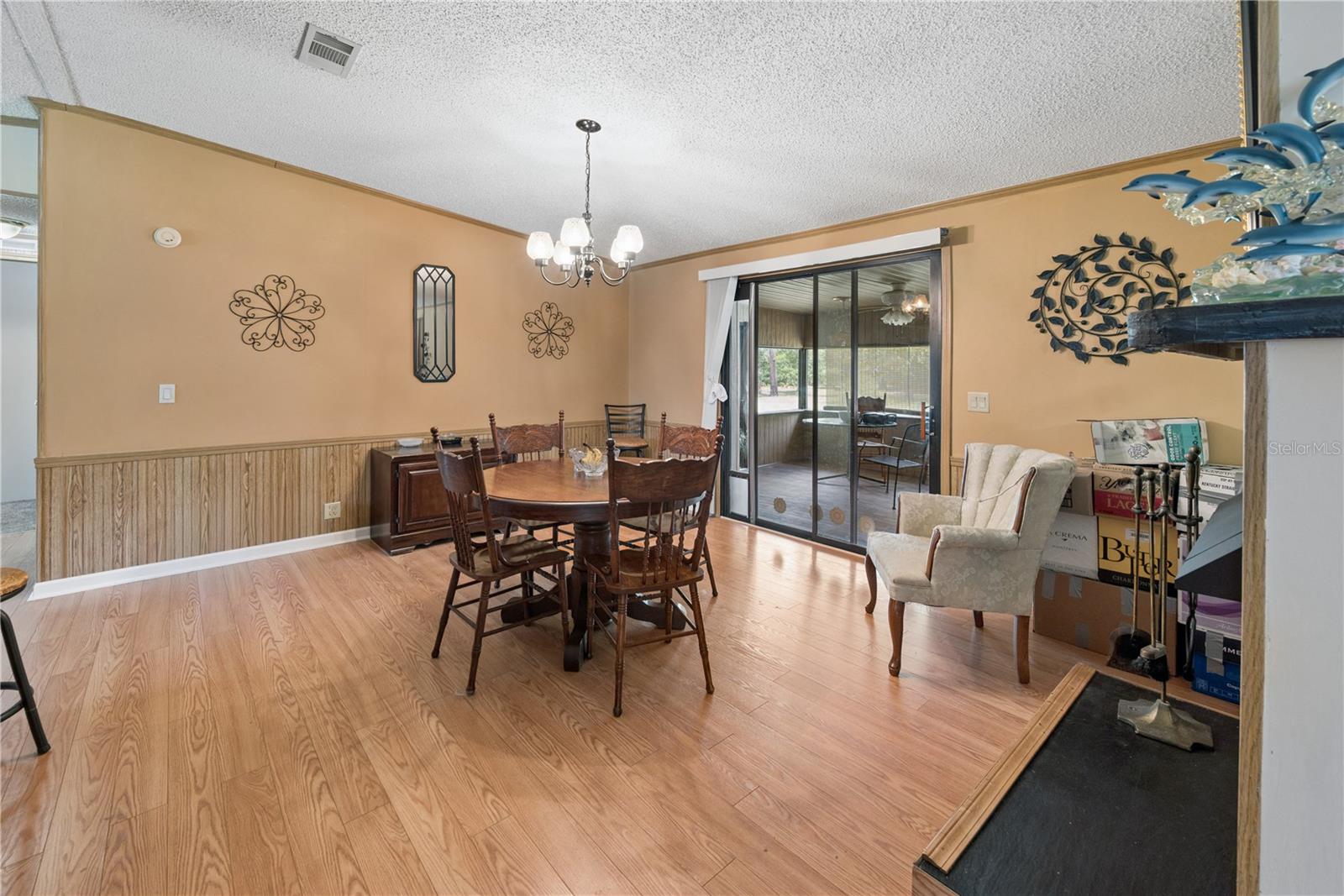 6863 Deer Springs Rd Property Photo 18