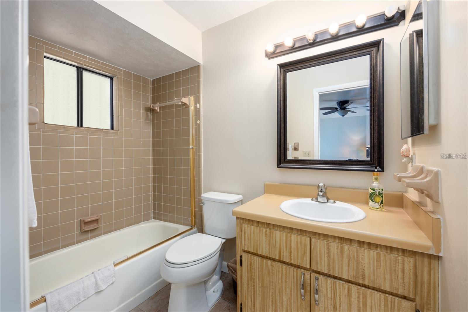4704 Sw 67th Ter Property Photo 17