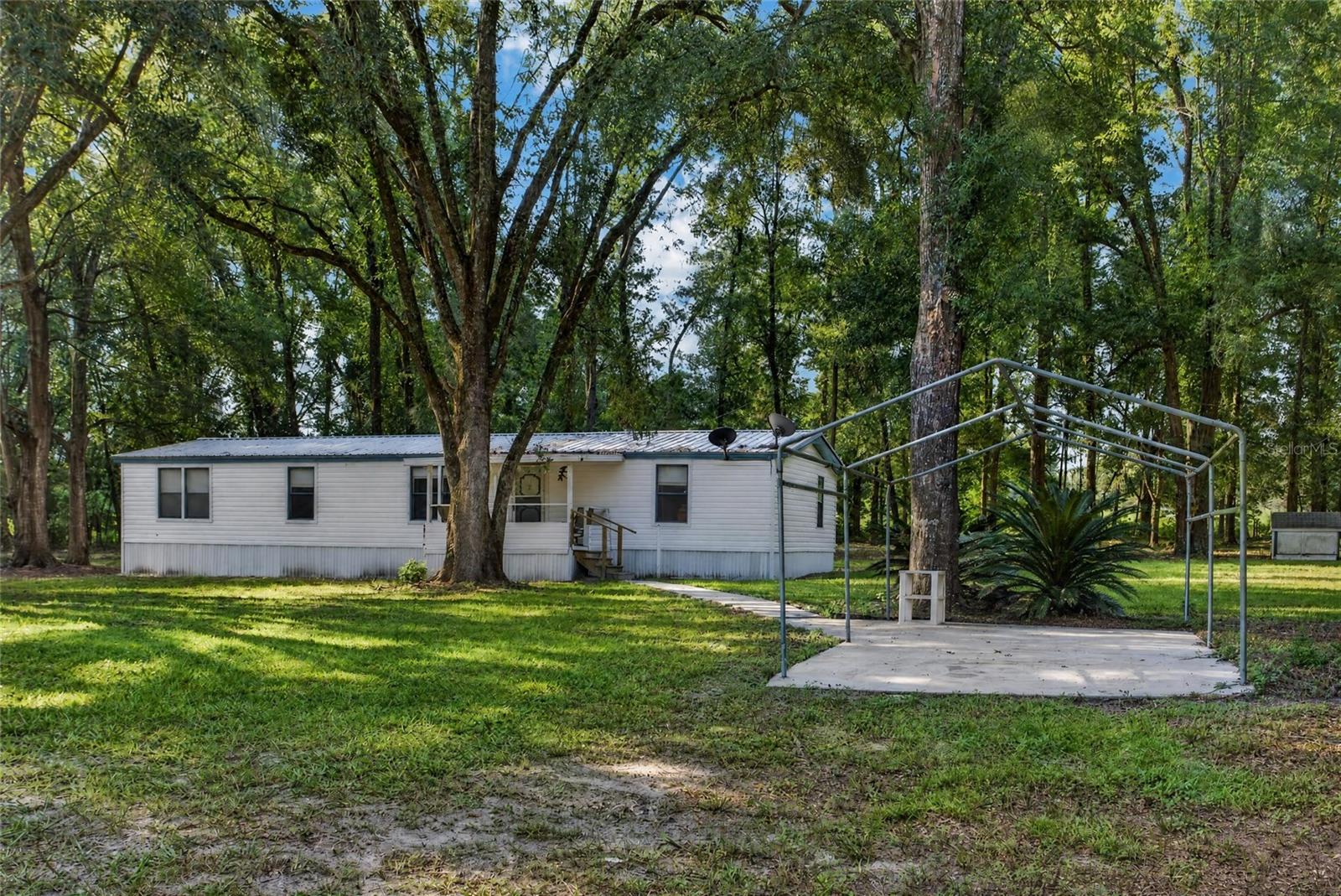 304 Colgate Loop Property Photo 4