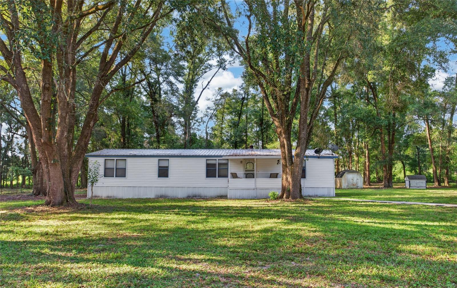304 Colgate Loop Property Photo 5