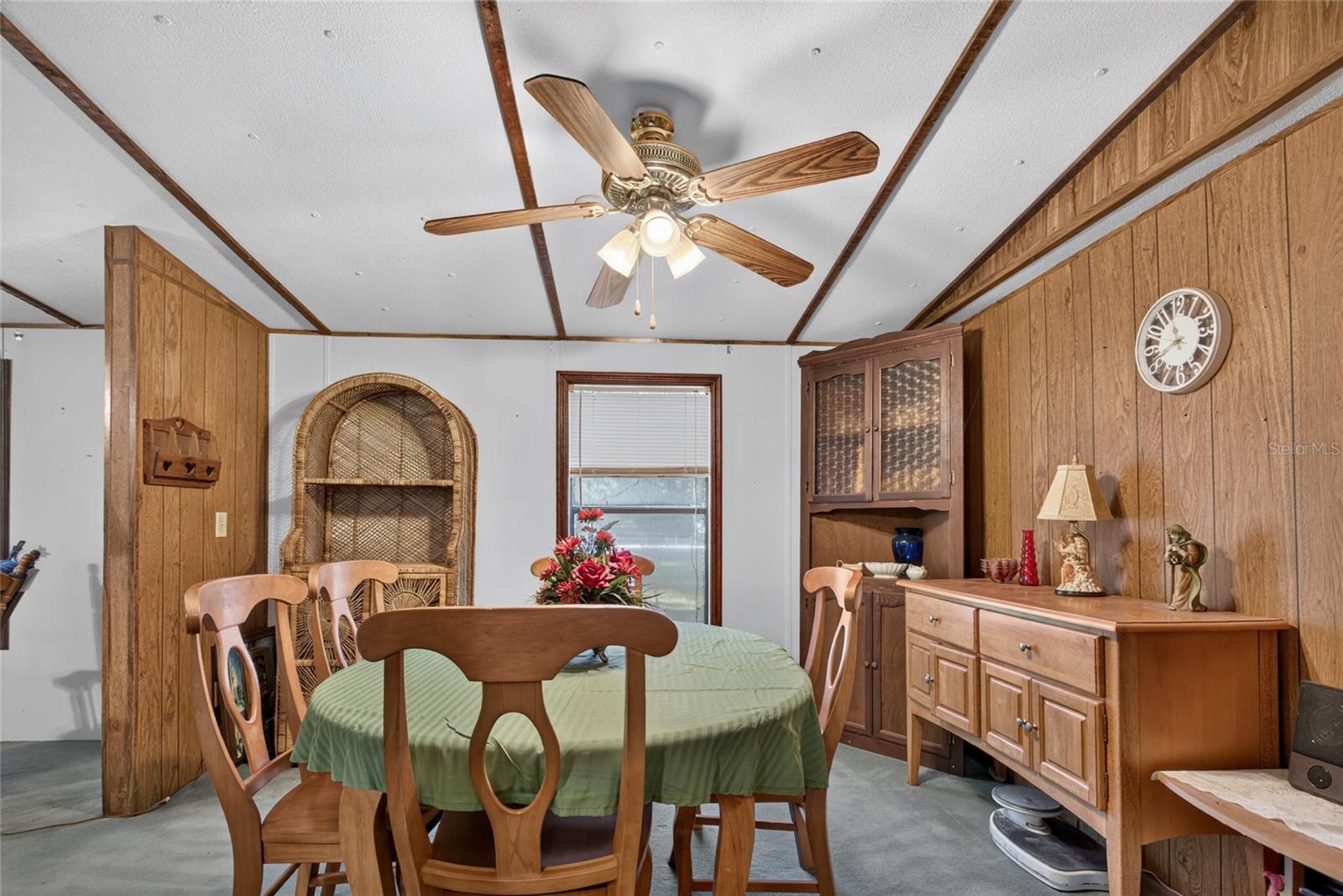 304 Colgate Loop Property Photo 12