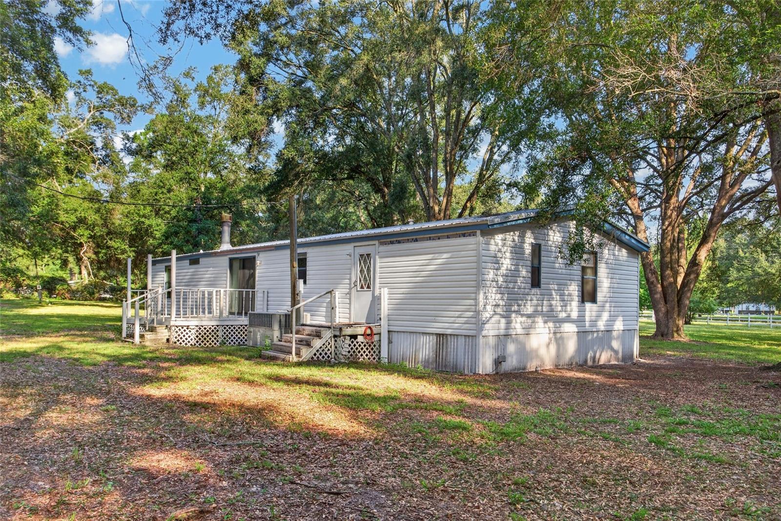 304 Colgate Loop Property Photo 18