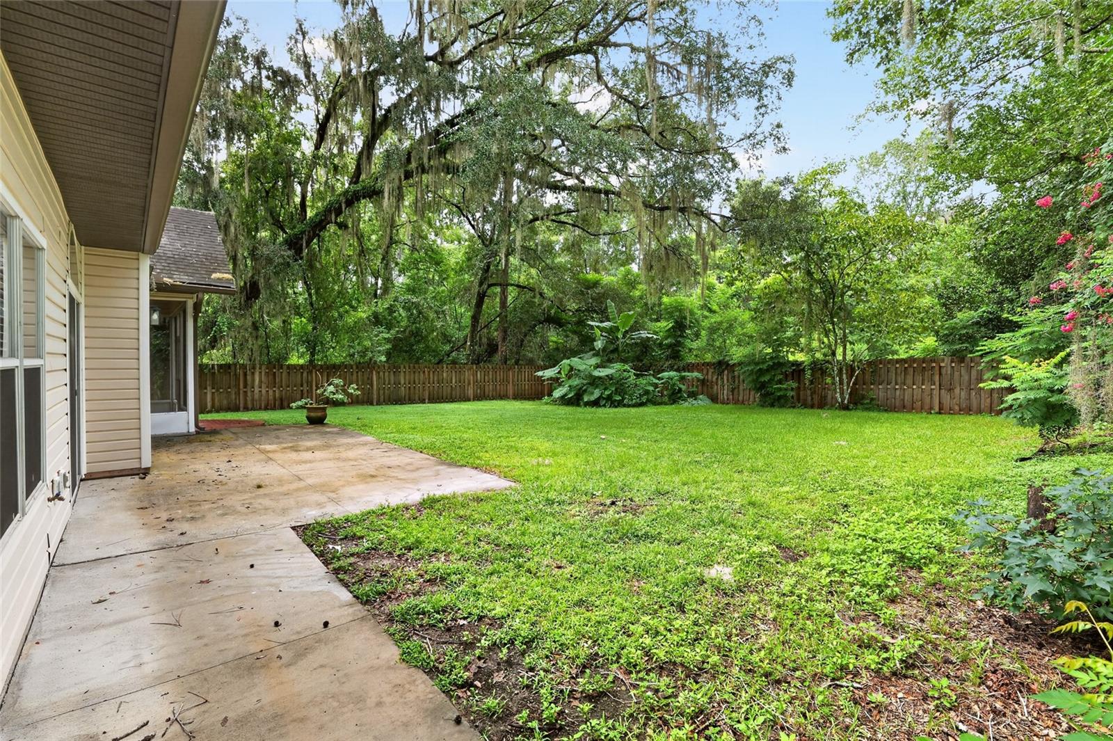 1124 Nw 98th Ter Property Photo 30
