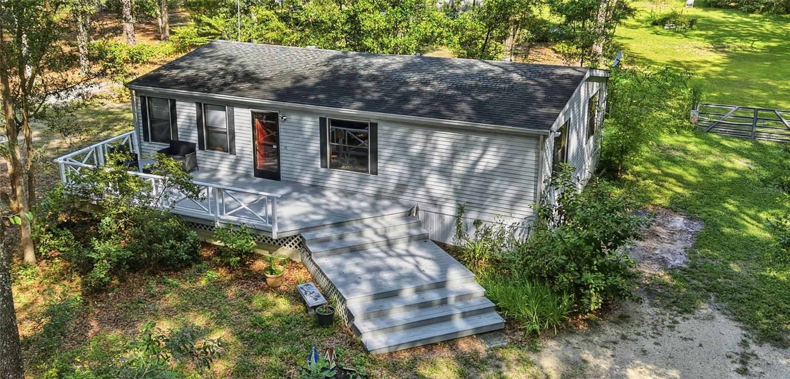 24628 Nw 84th Pl Property Photo 6