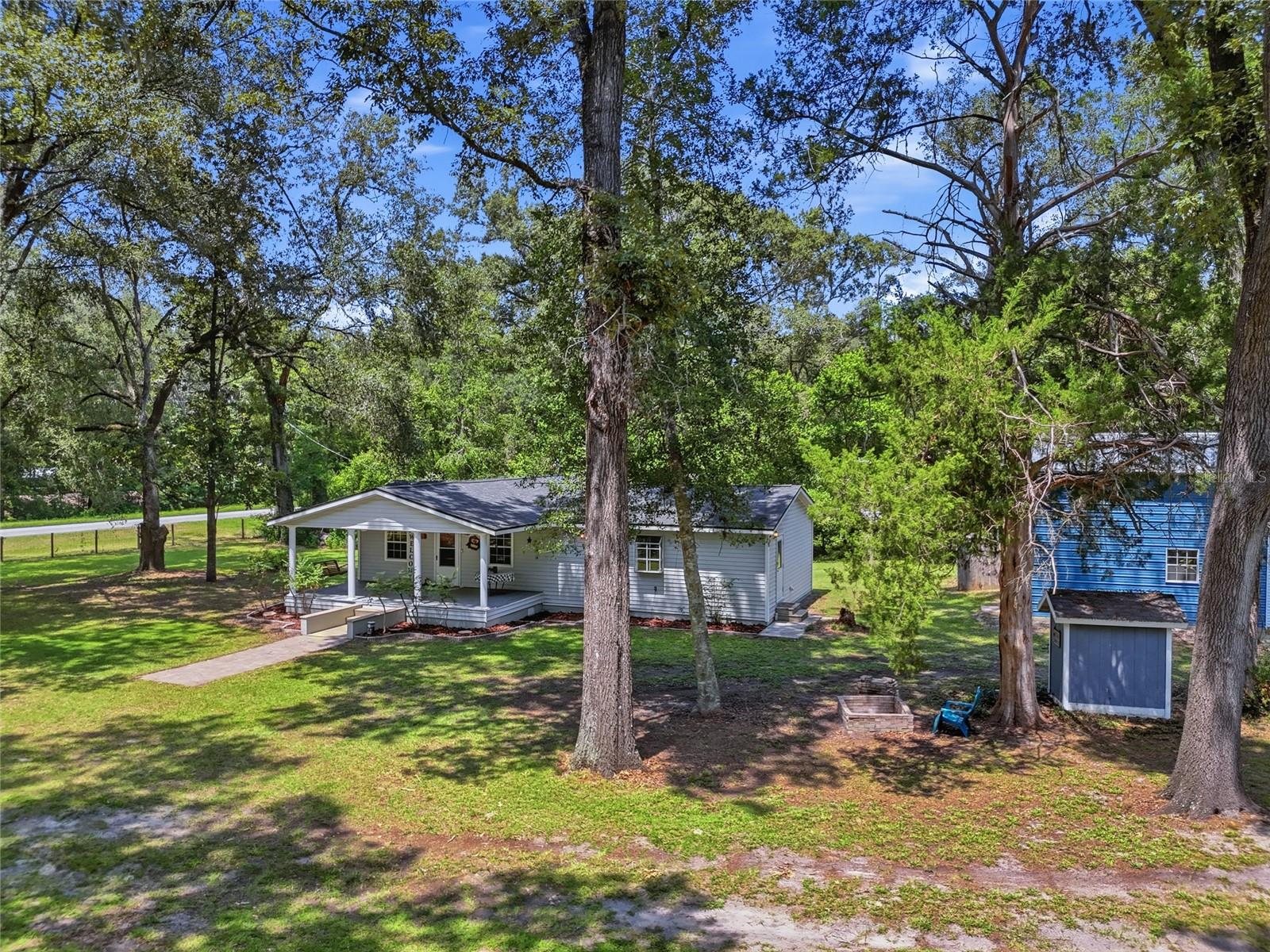 7417 Nw County Road 235 Property Photo 18