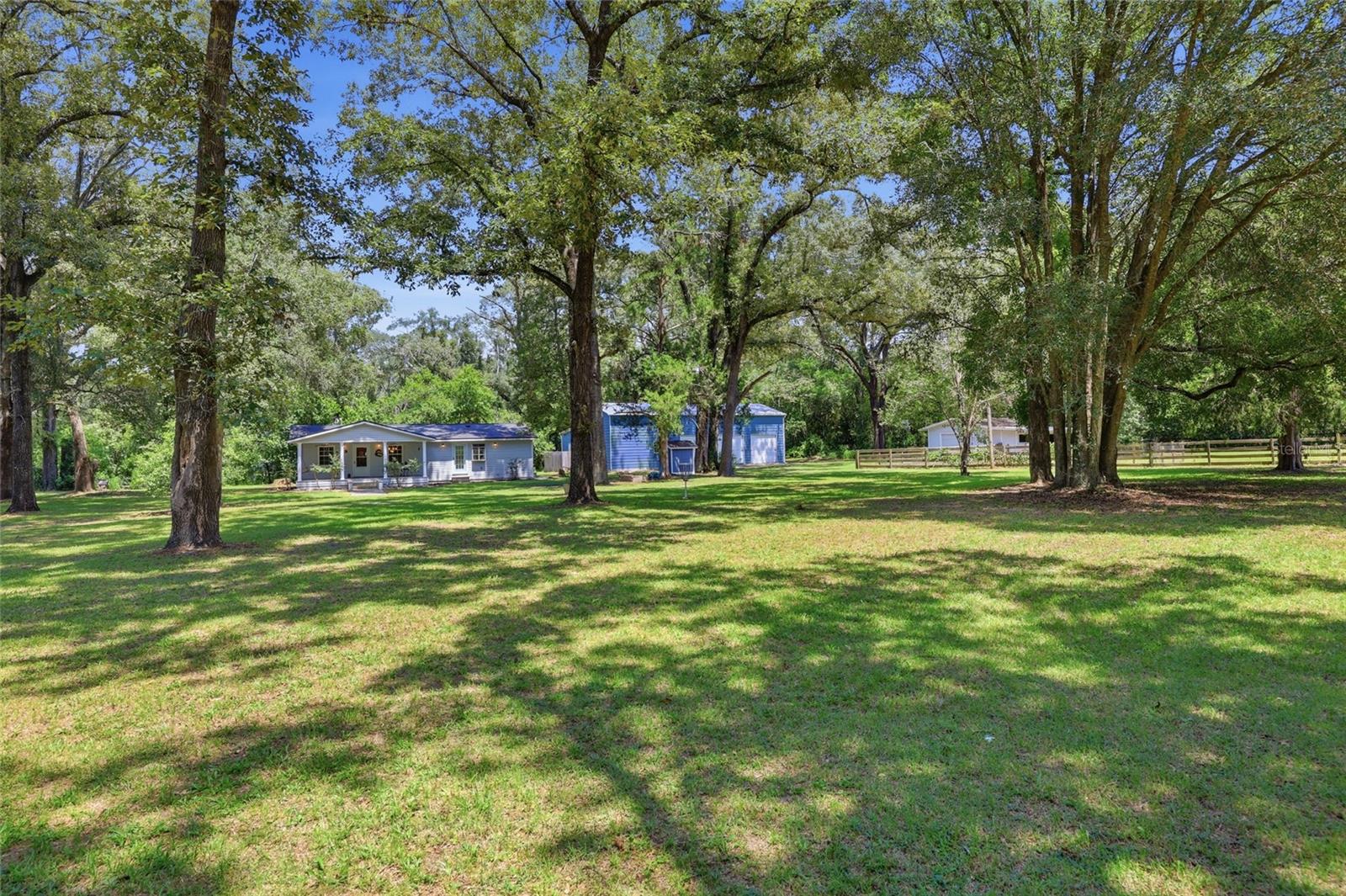 7417 Nw County Road 235 Property Photo 20