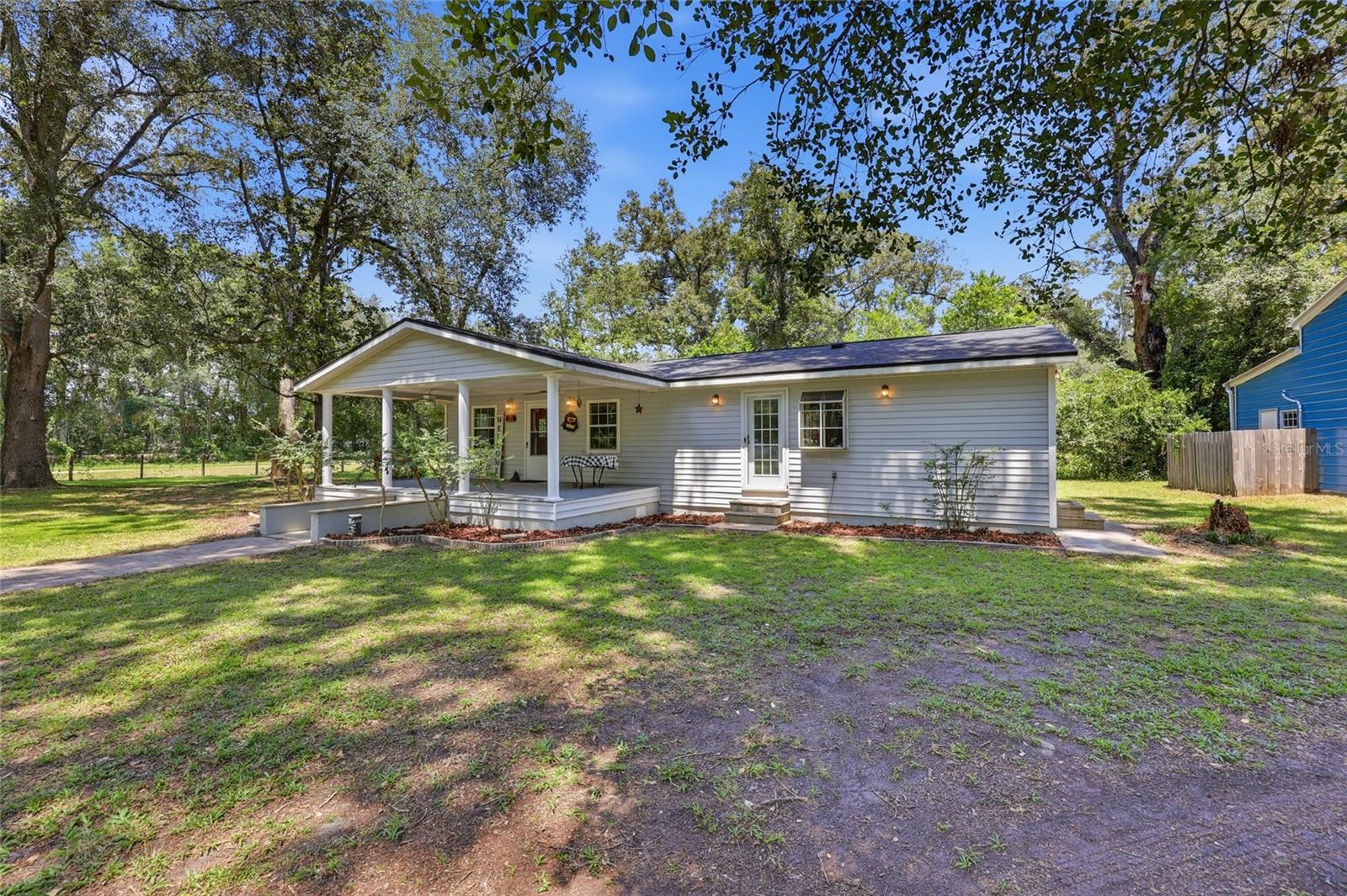 7417 Nw County Road 235 Property Photo 27
