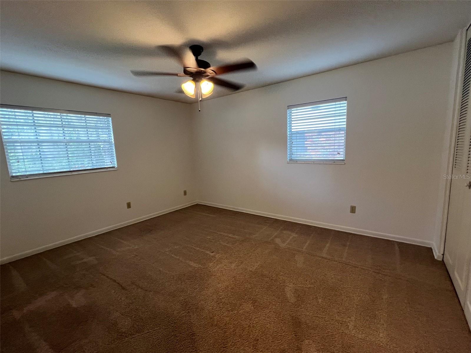 703 Ne 5th Pl Property Photo 10