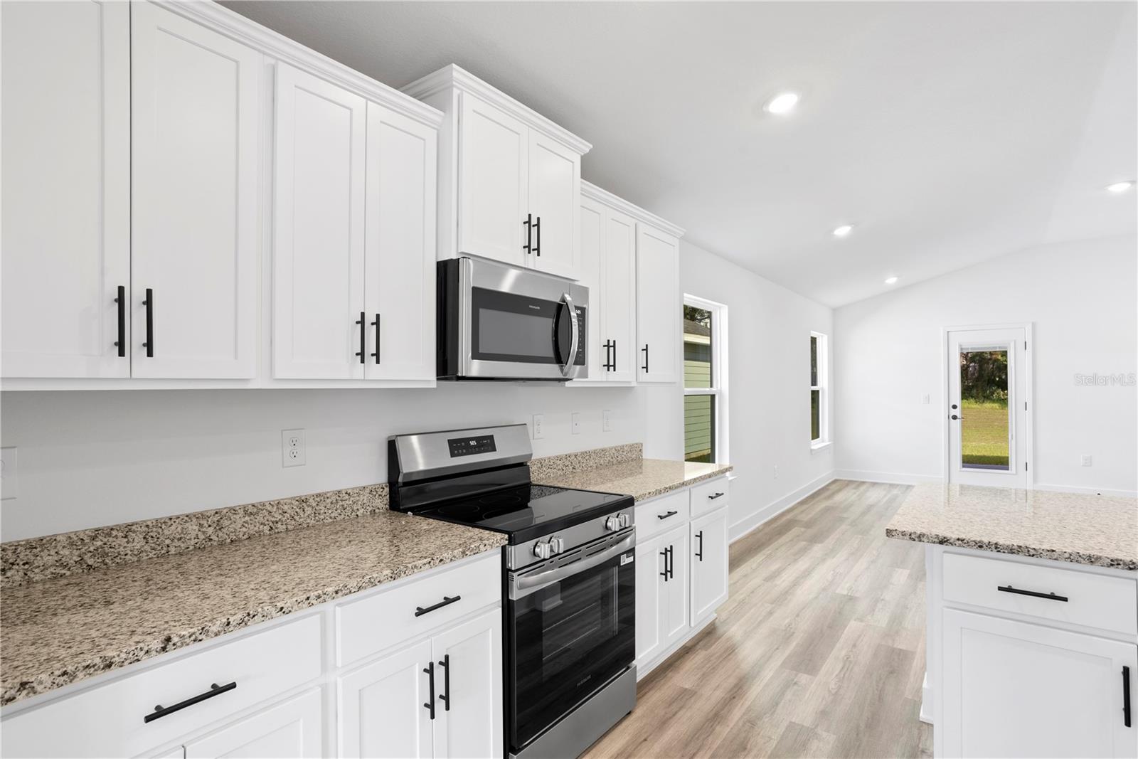 13879 Nw 150th Cir Property Photo 12