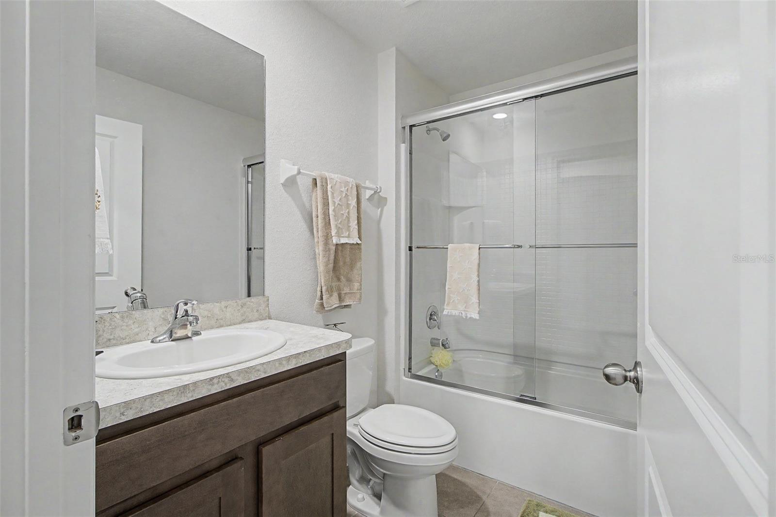 25199 Nw 8th Rd Property Photo 9