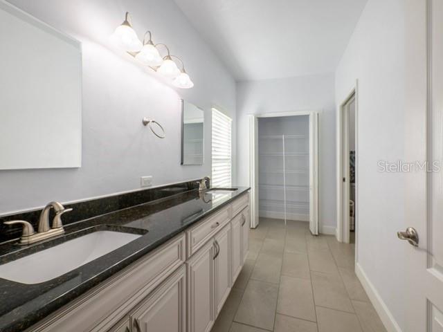 12604 Nw 11 Pl Property Photo 10