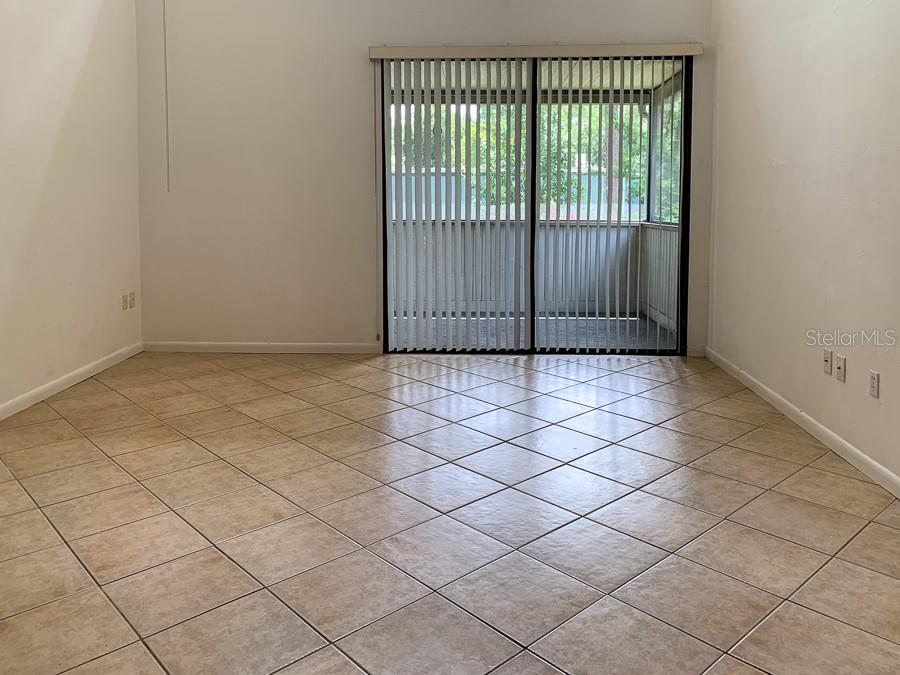 605 Sw 75th St #210 Property Photo 4