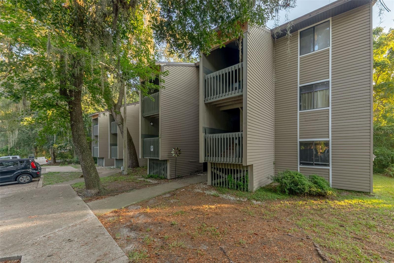 89 SE 16TH AVE #P302 Property Photo 1