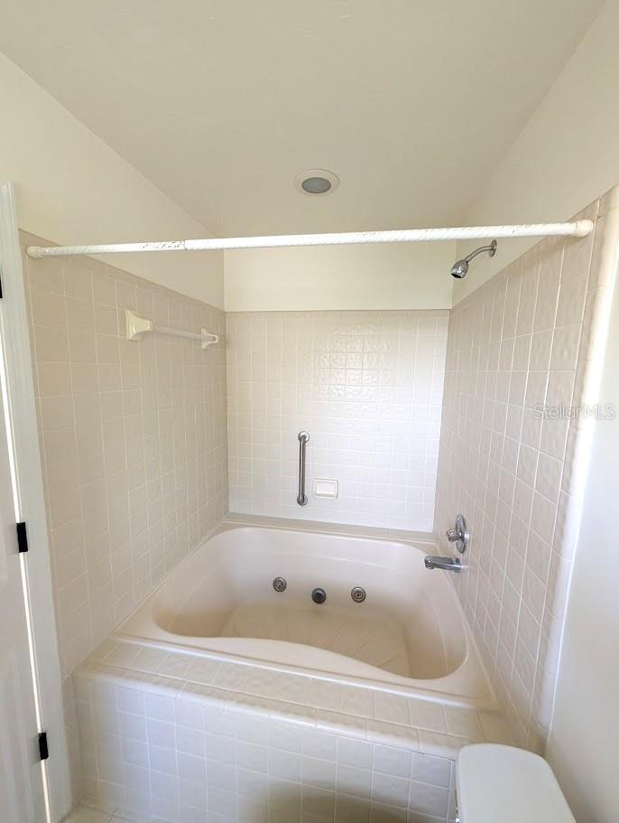 6124 Sw 35th Way Property Photo 11