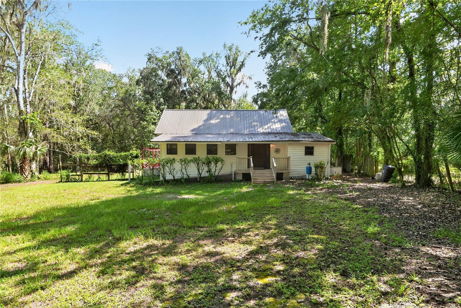 9350 Nw 230 St Property Photo 5