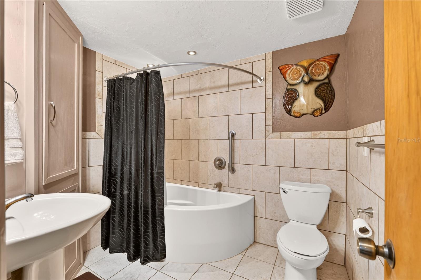 9350 Nw 230 St Property Photo 46