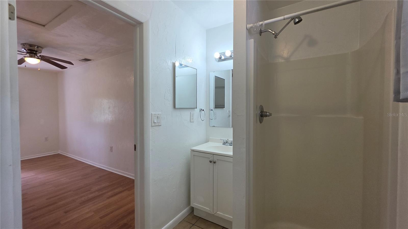 4344 Nw 25th Ter Property Photo 10