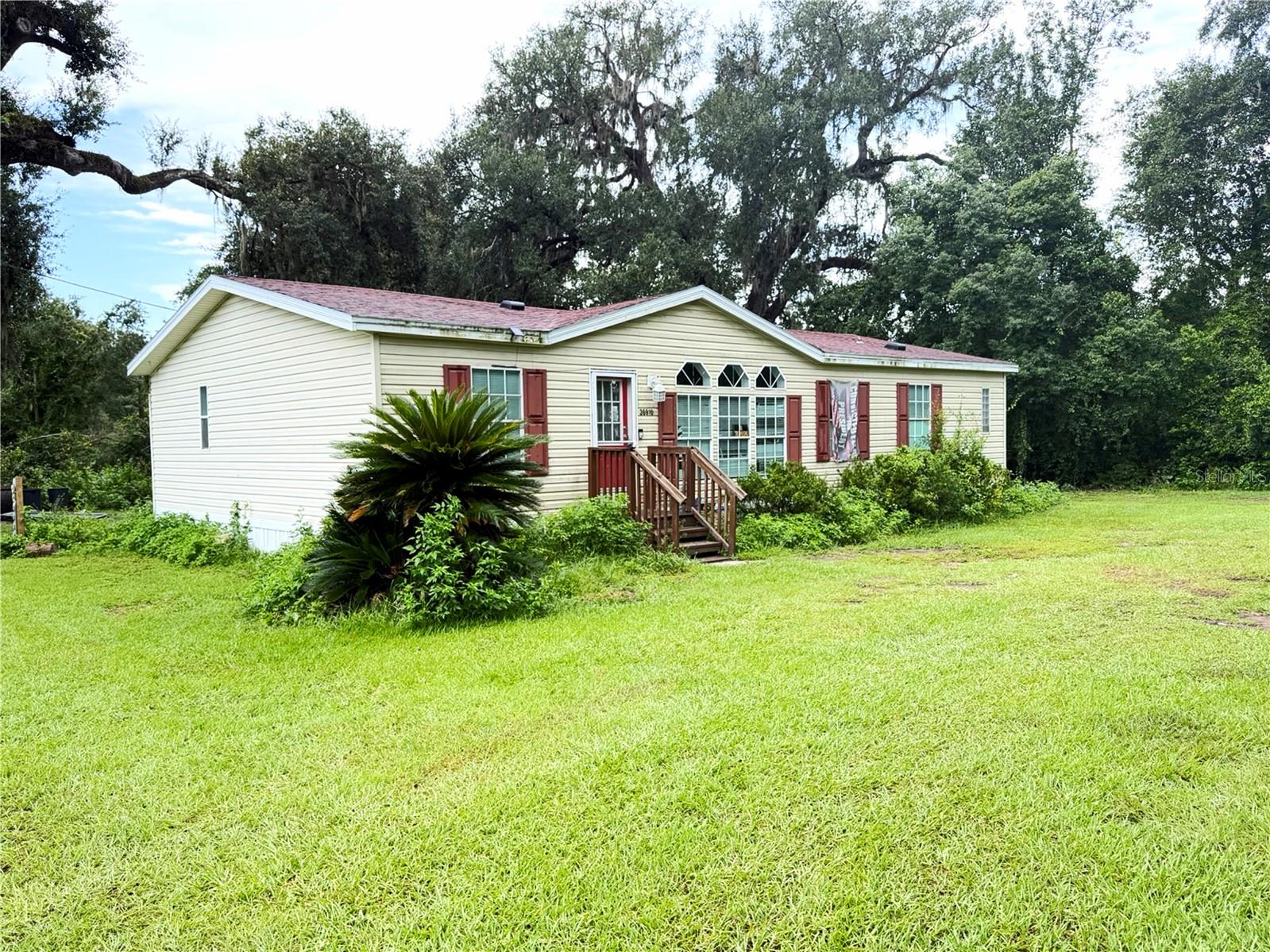 36910 SUNSHINE RD Property Photo 1