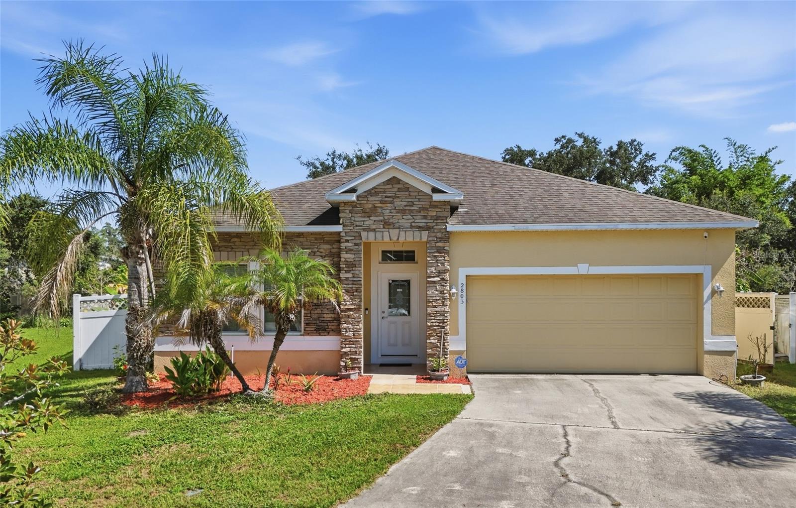 2803 Moonstone Bnd Property Photo 1