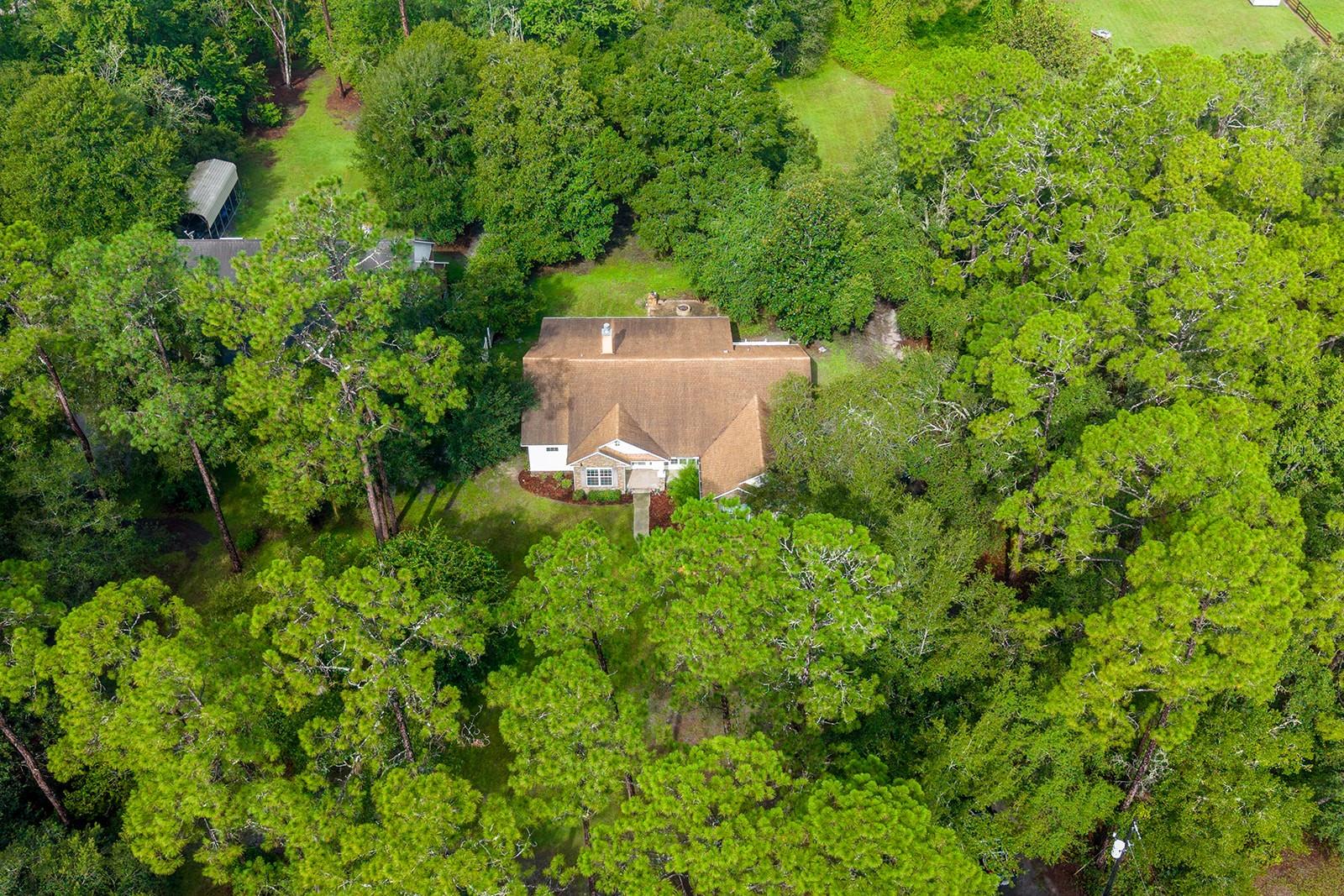 486 Lakeshore Dr Property Photo 15