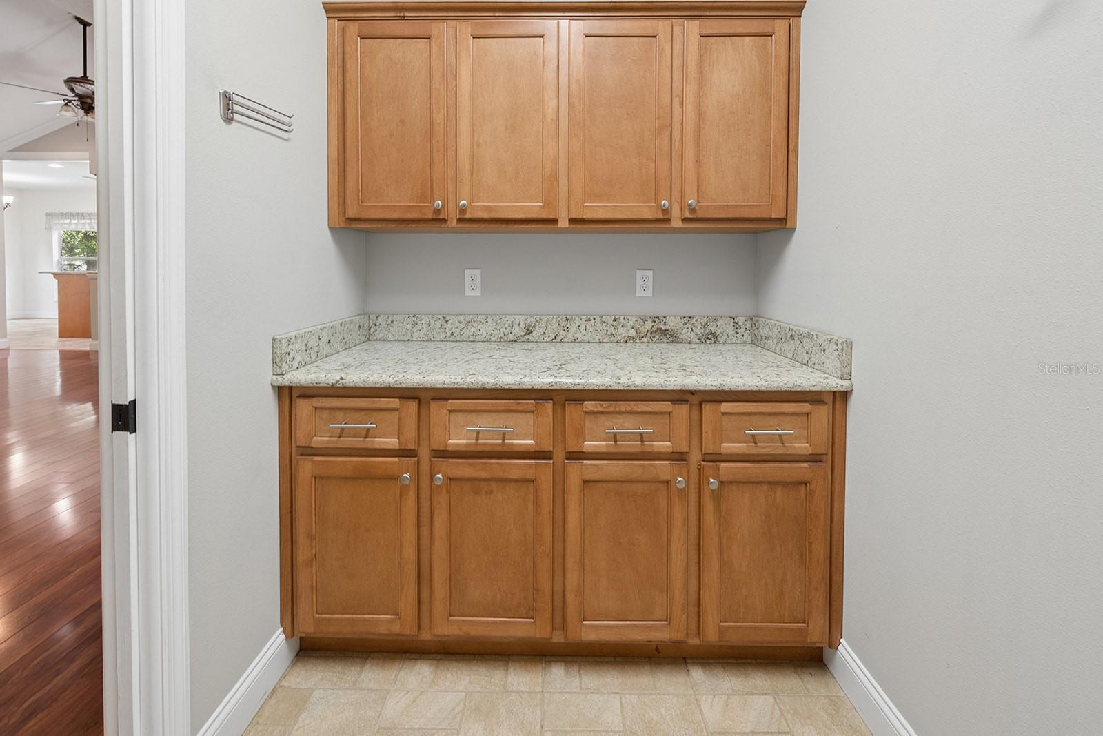 486 Lakeshore Dr Property Photo 66