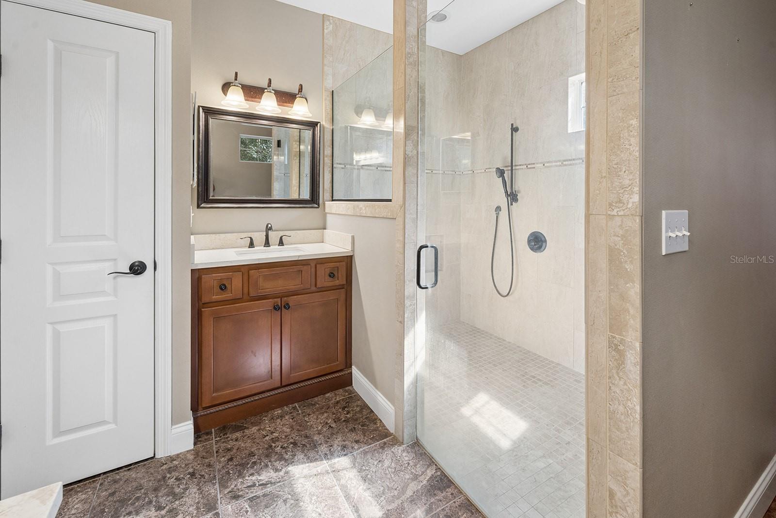 486 Lakeshore Dr Property Photo 74