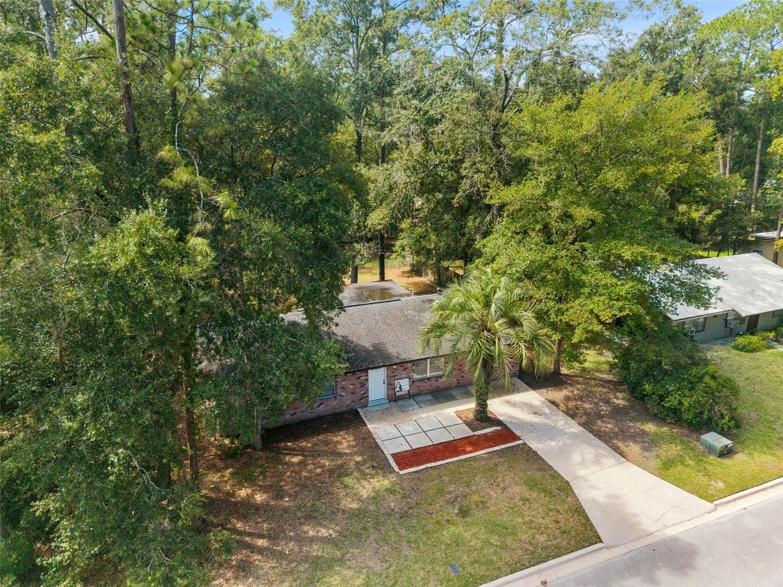2827 Nw 42nd Pl Property Photo 32