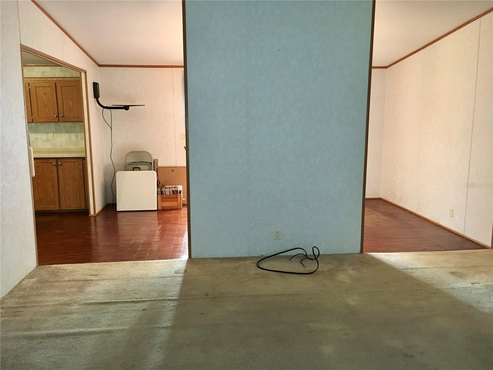 5990 Ne 101st Ave Property Photo 3
