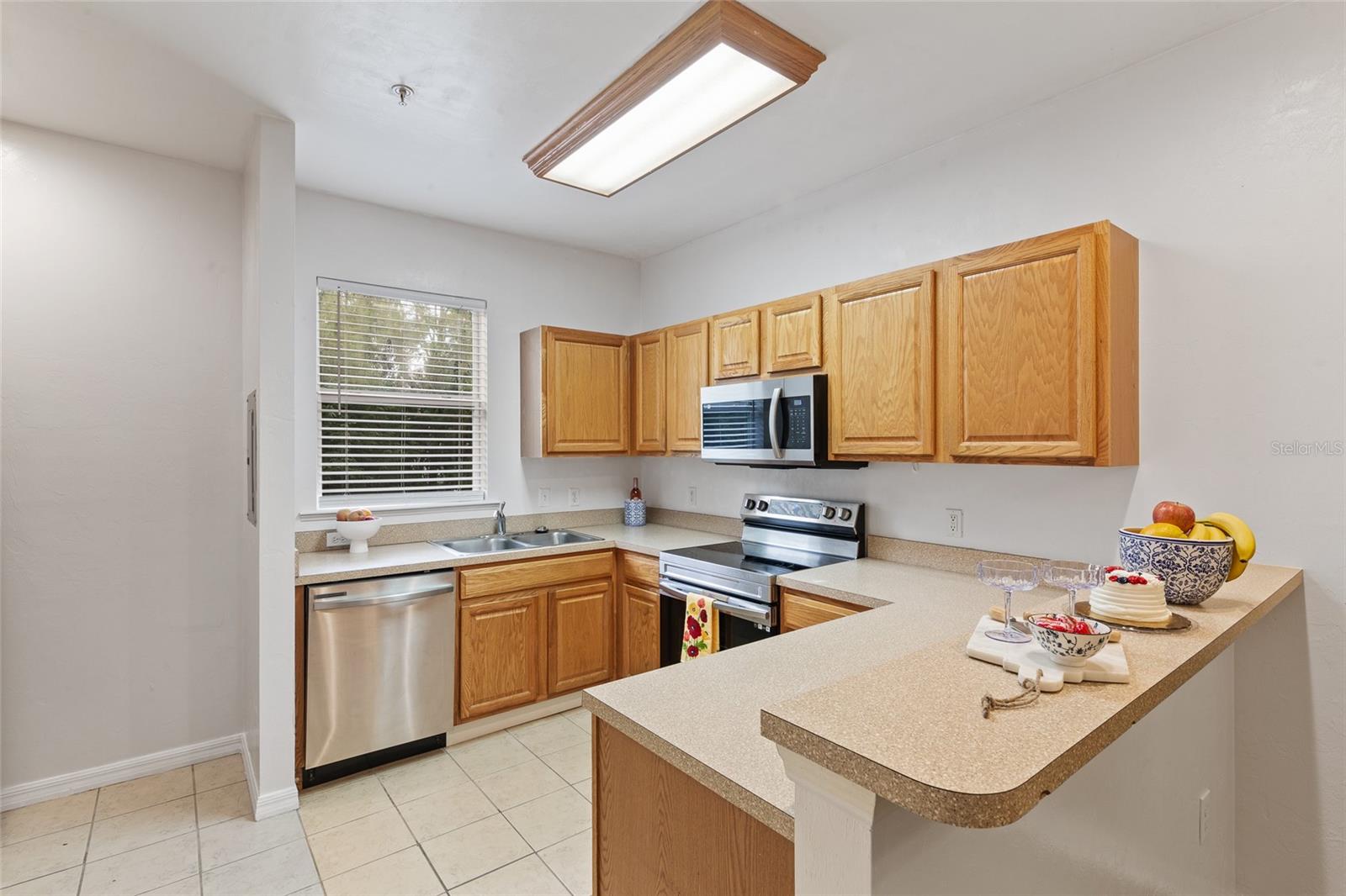 6519 W Newberry Rd #a10 Property Photo 10
