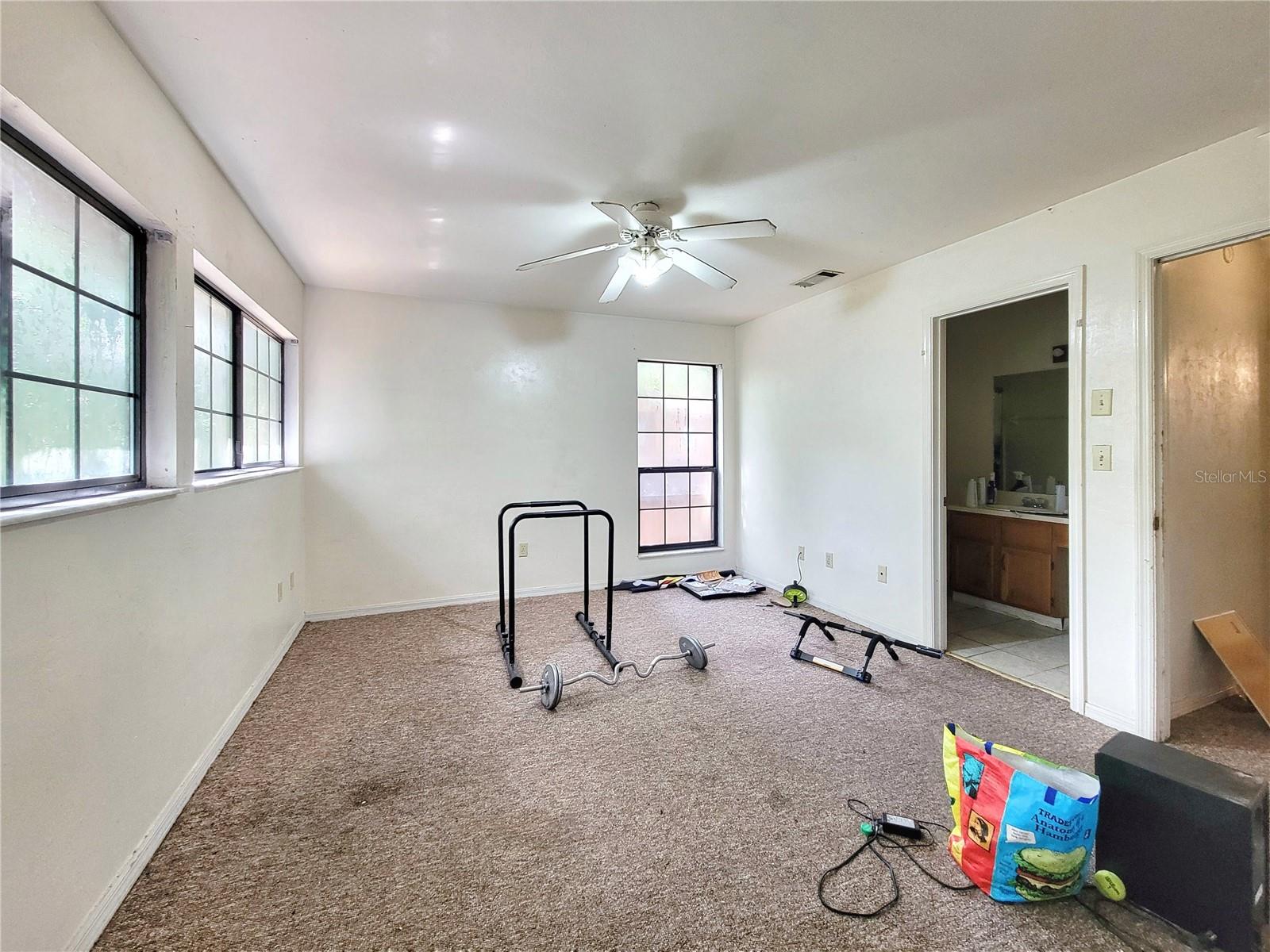 931 Sw 57th Ter Property Photo 22