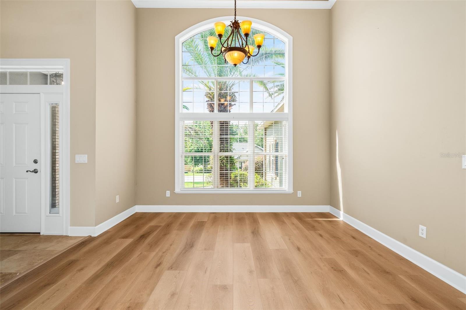 7560 White Oaks Rd Property Photo 4