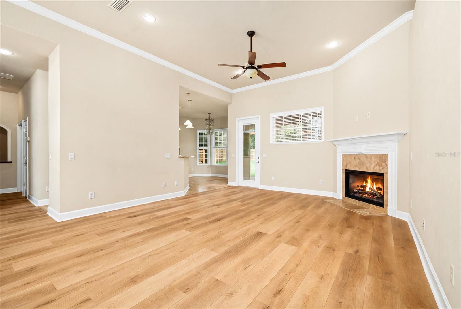 7560 White Oaks Rd Property Photo 5