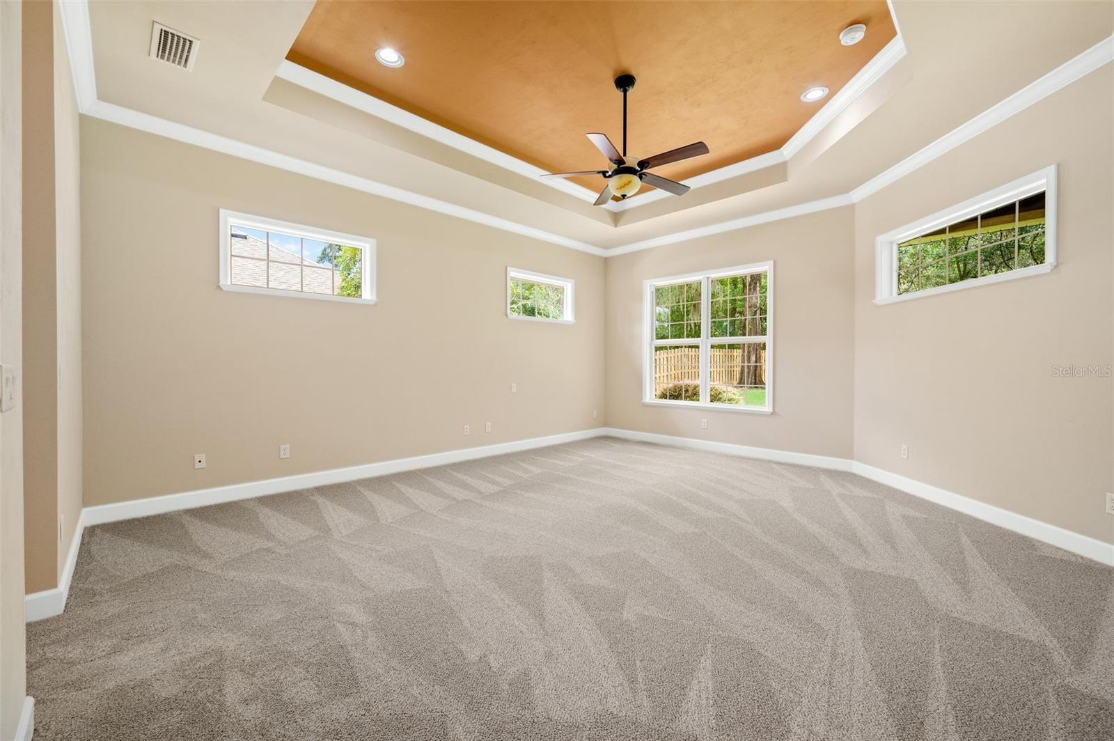 7560 White Oaks Rd Property Photo 9