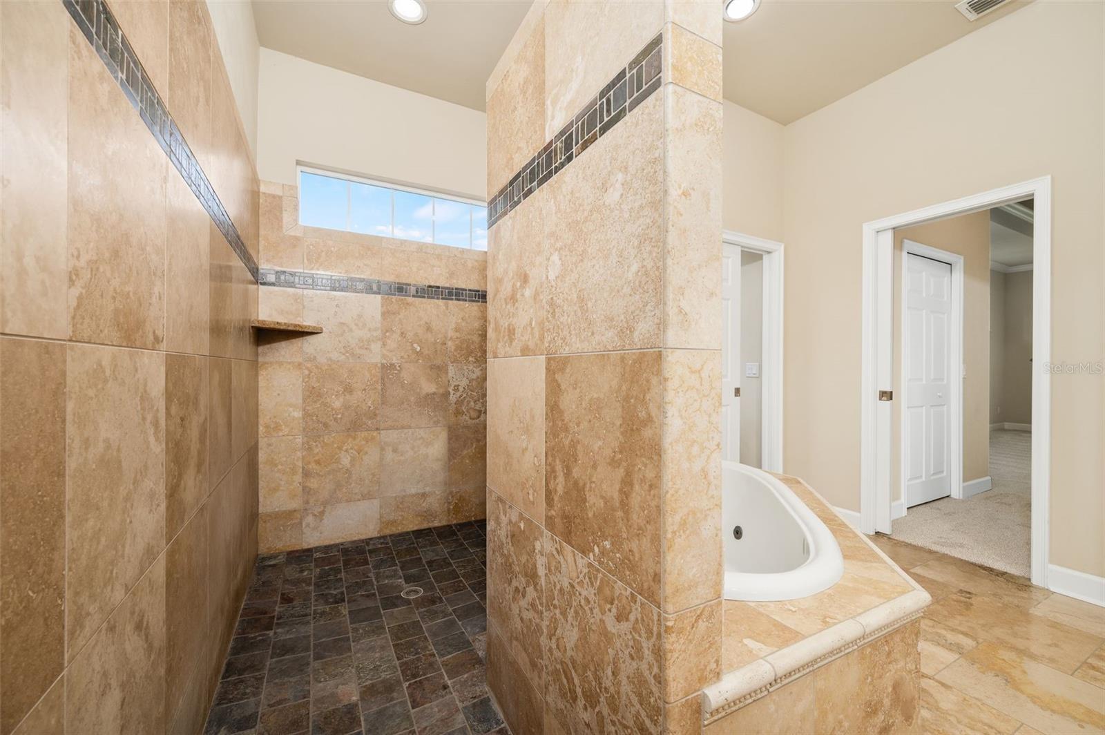 7560 White Oaks Rd Property Photo 14