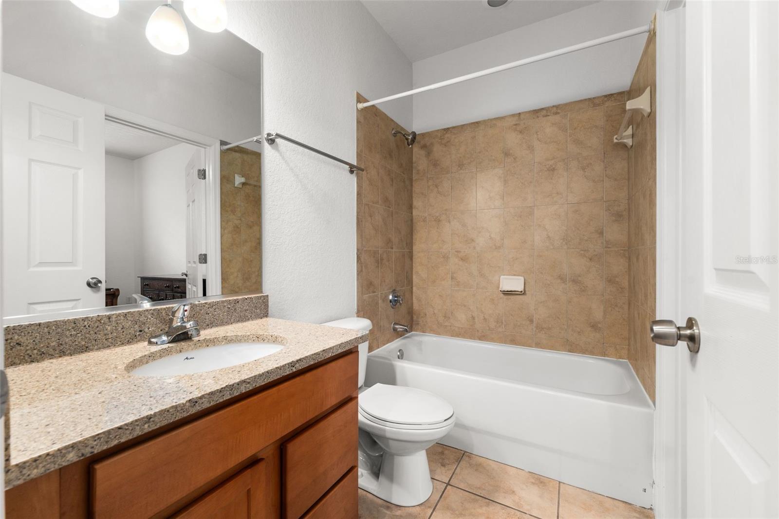 2508 Sw 35th Pl #q98 Property Photo 24