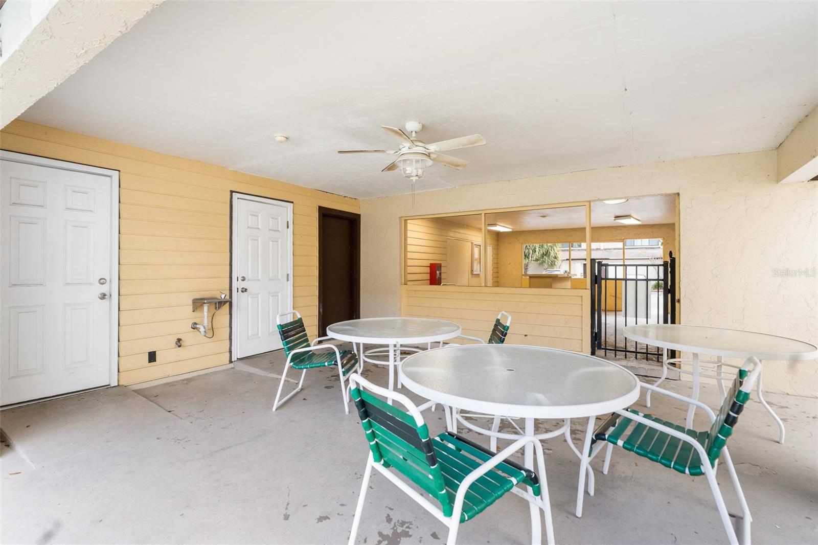 2508 Sw 35th Pl #q98 Property Photo 29