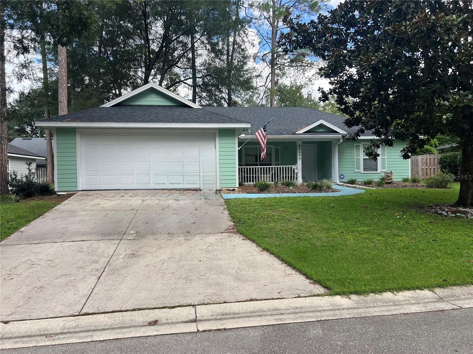 7137 80 WAY SW Property Photo 1