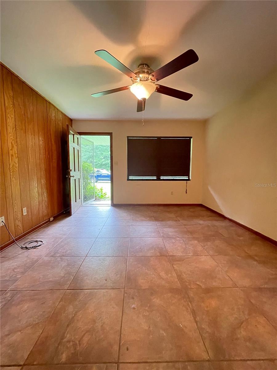 1410 Nw 55th Ter Property Photo 5