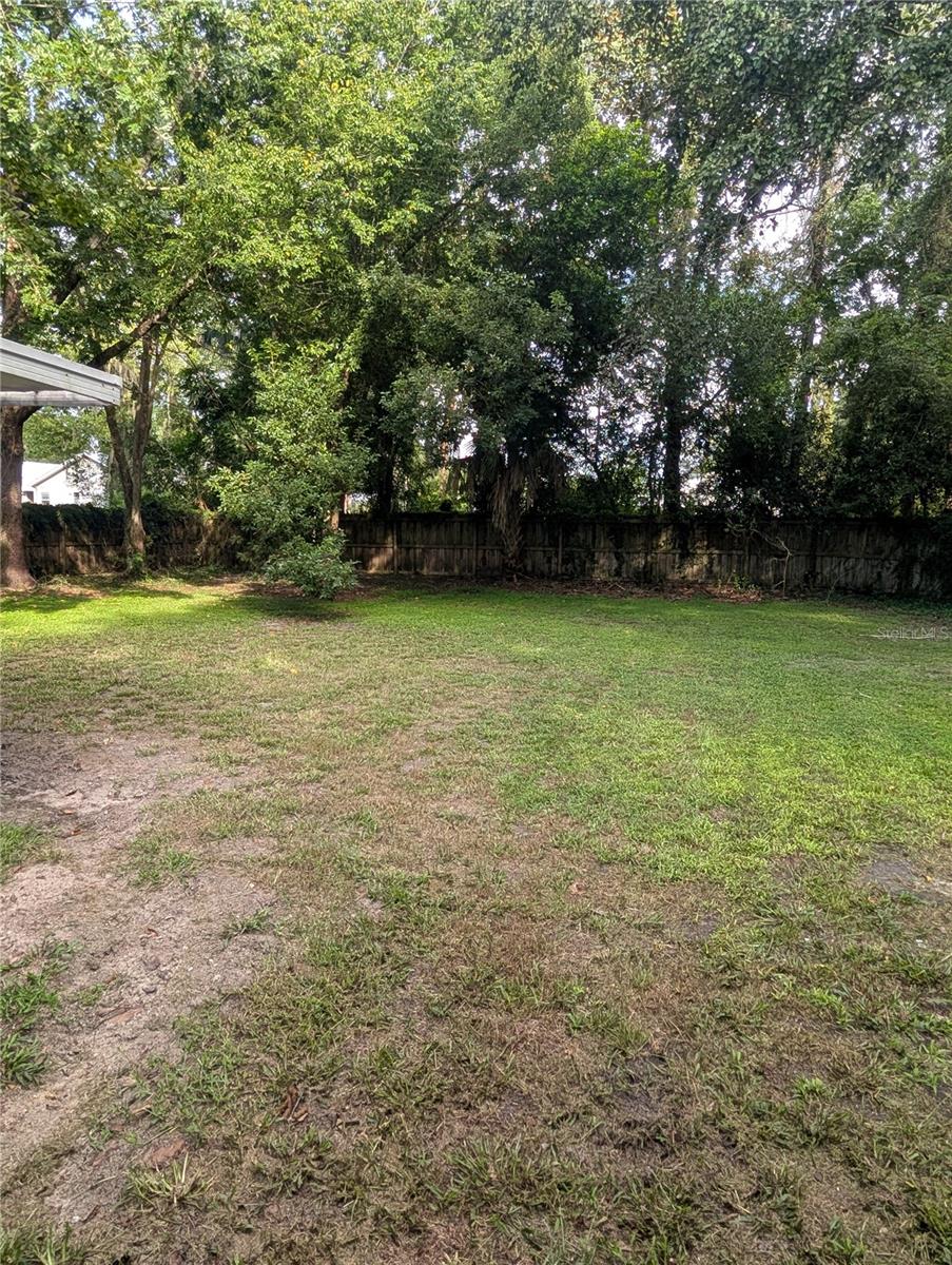 18741 Nw 240th St Property Photo 9
