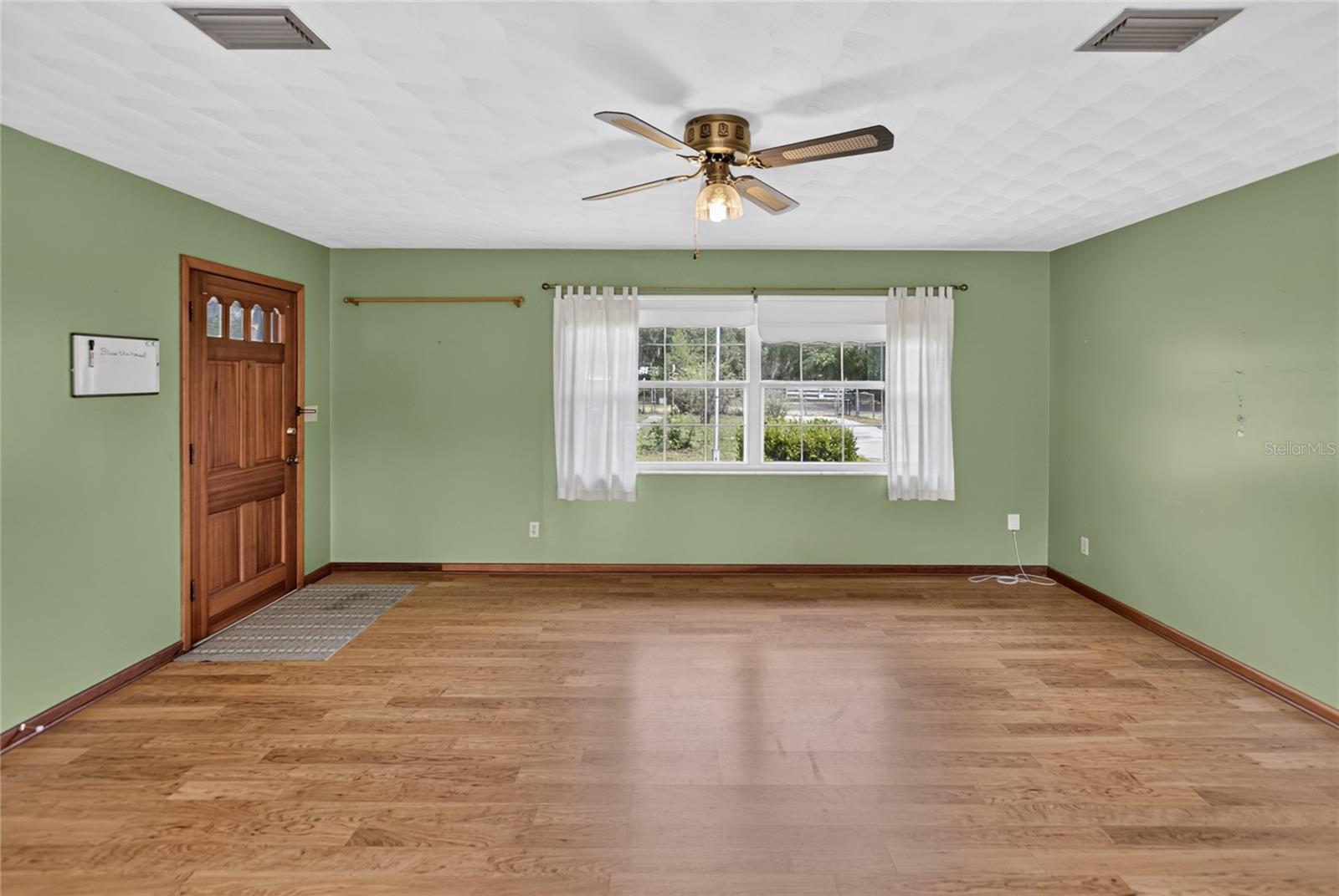 6323 Payne Rd Property Photo 18