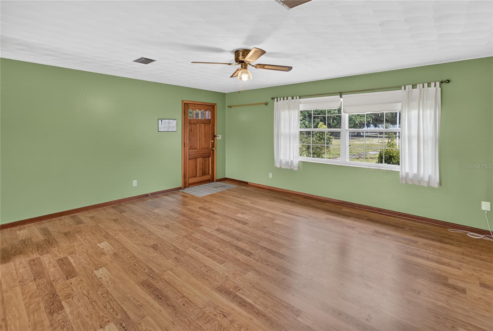 6323 Payne Rd Property Photo 33