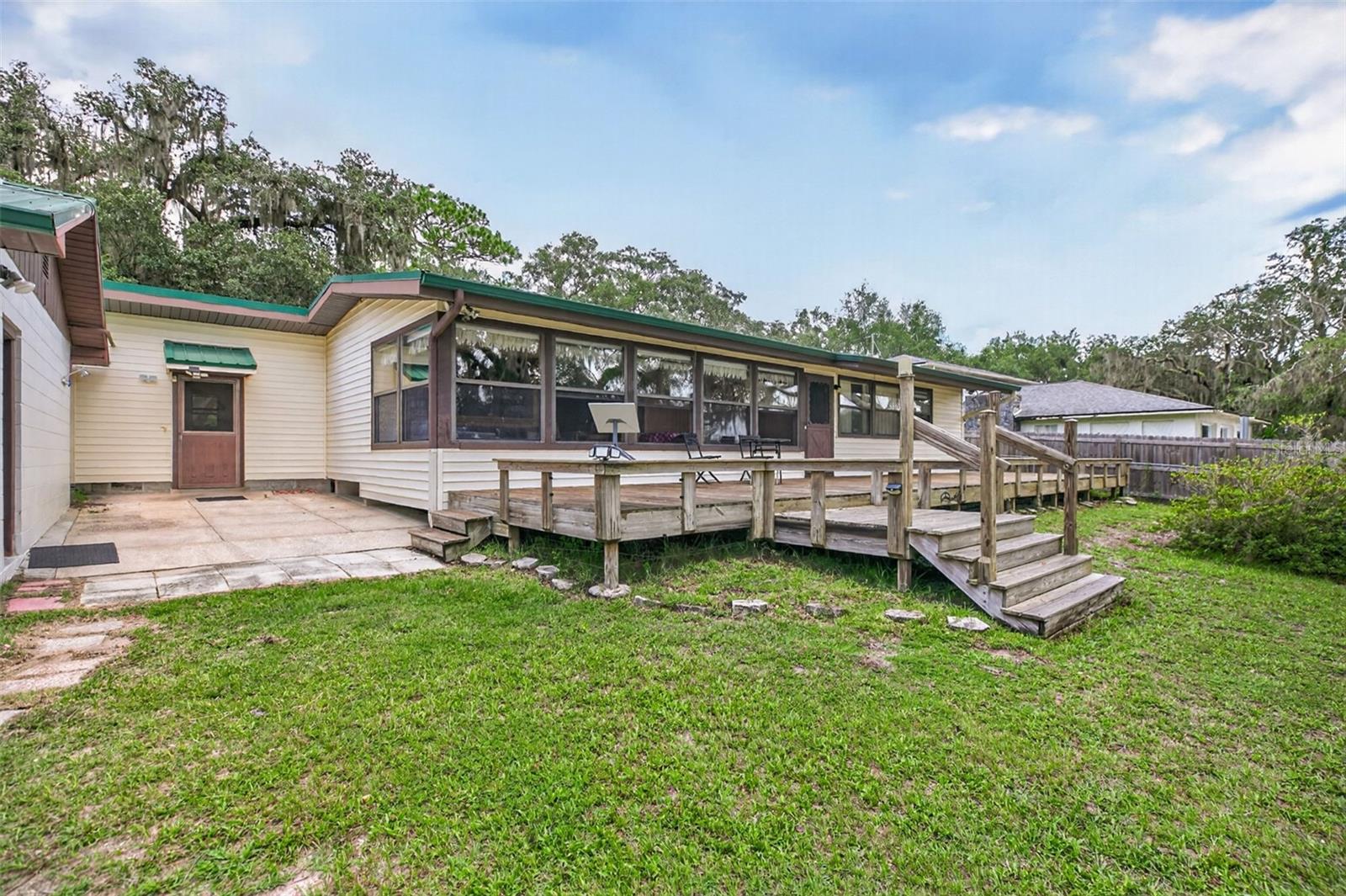 5919 White Sands Rd Property Photo 1