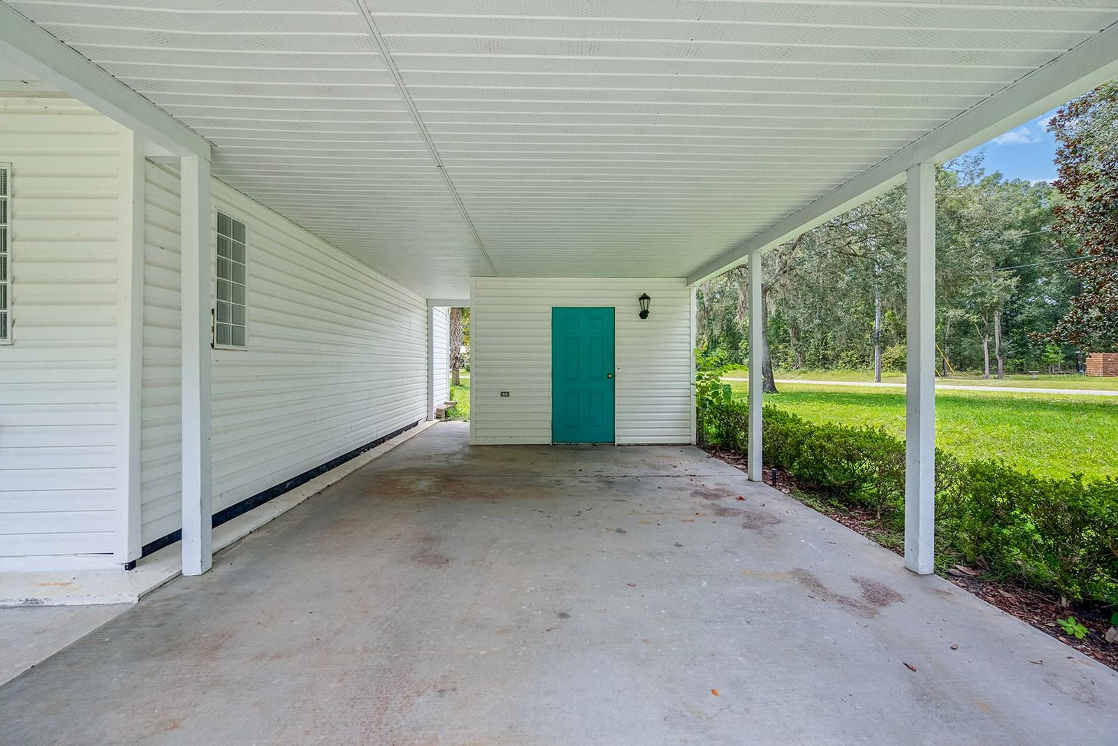 17430 Nw 80th Ct Property Photo 8