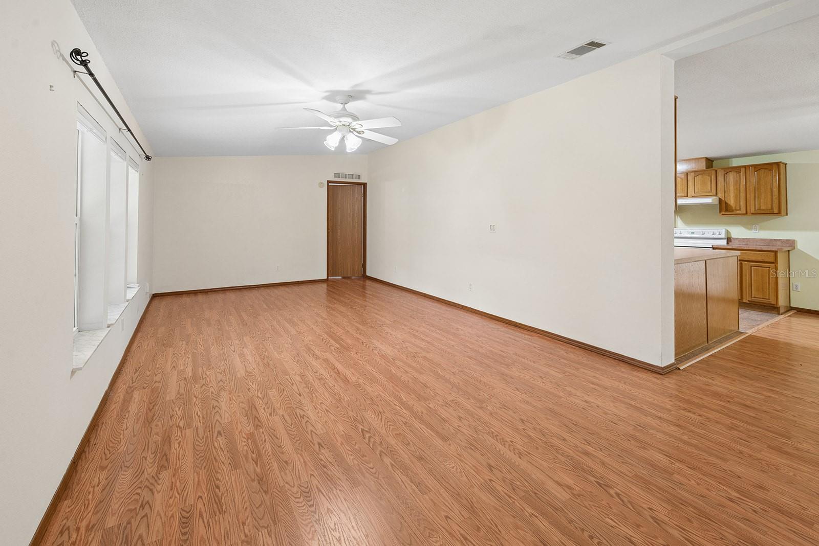 17430 Nw 80th Ct Property Photo 9
