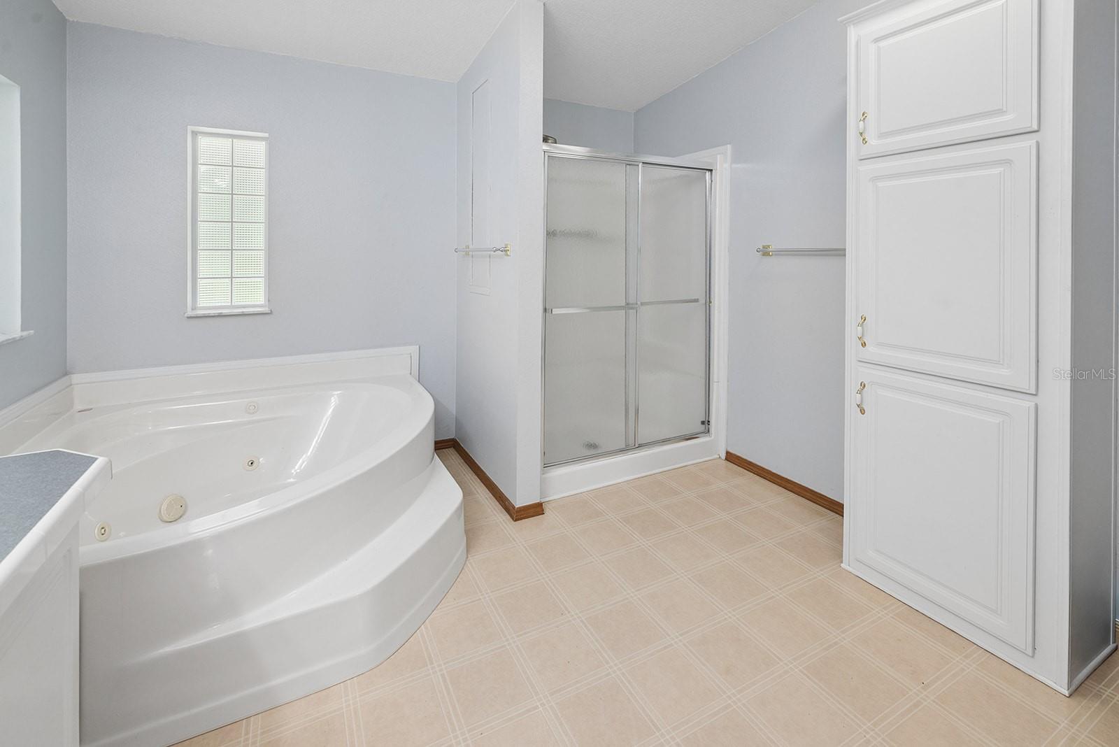 17430 Nw 80th Ct Property Photo 27