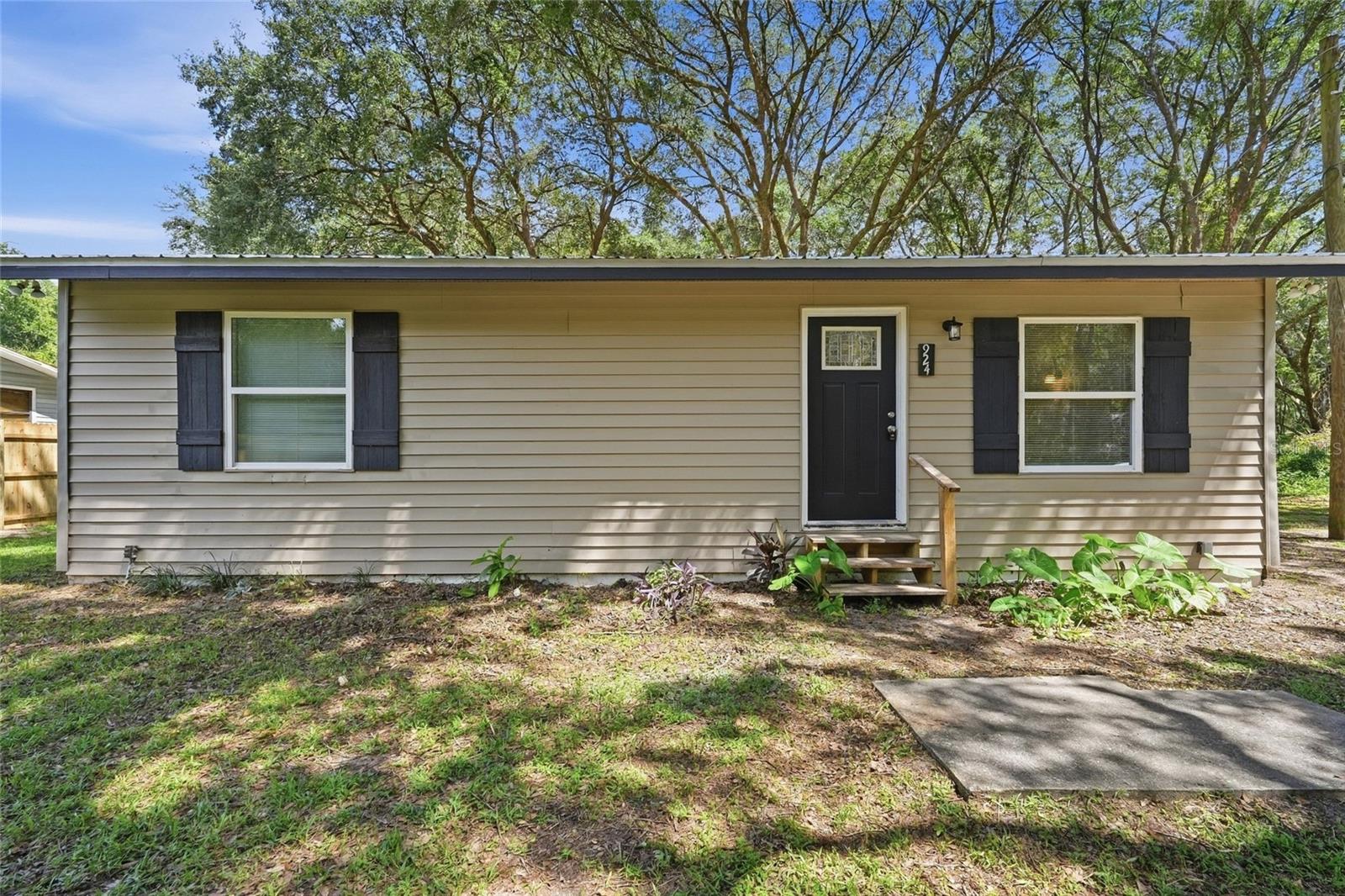 924 Maltas Ave Property Photo 4