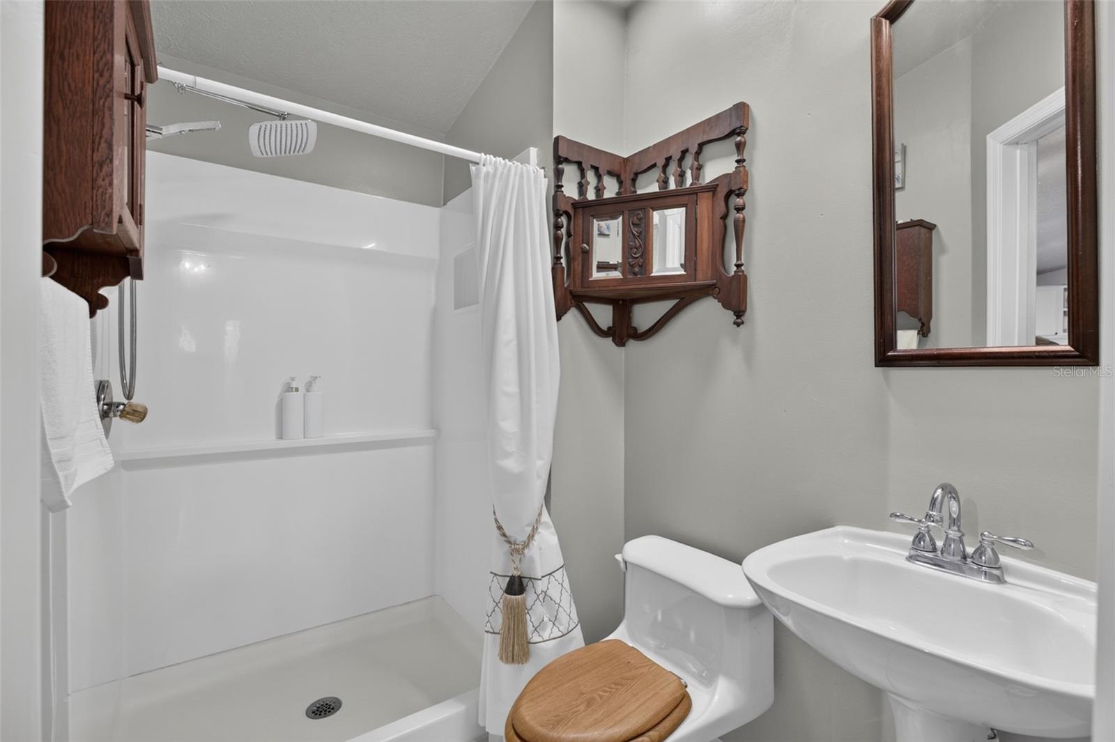 5927 White Sands Rd Property Photo 15