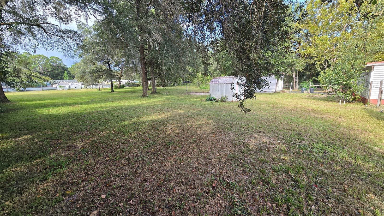 10211 Ne 72nd St Property Photo 10