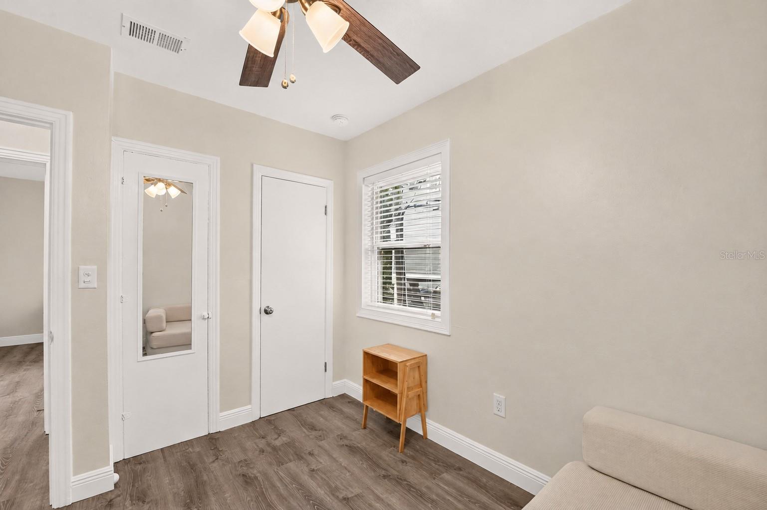 GC543215 Property Photo 15