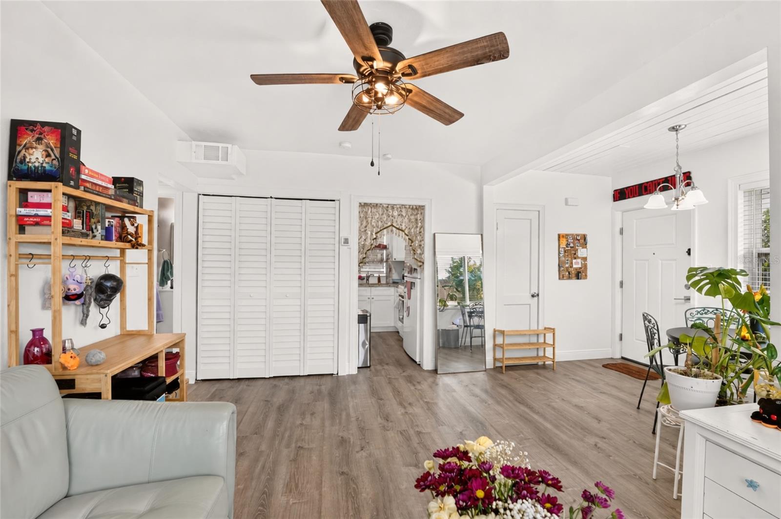 GC543215 Property Photo 23
